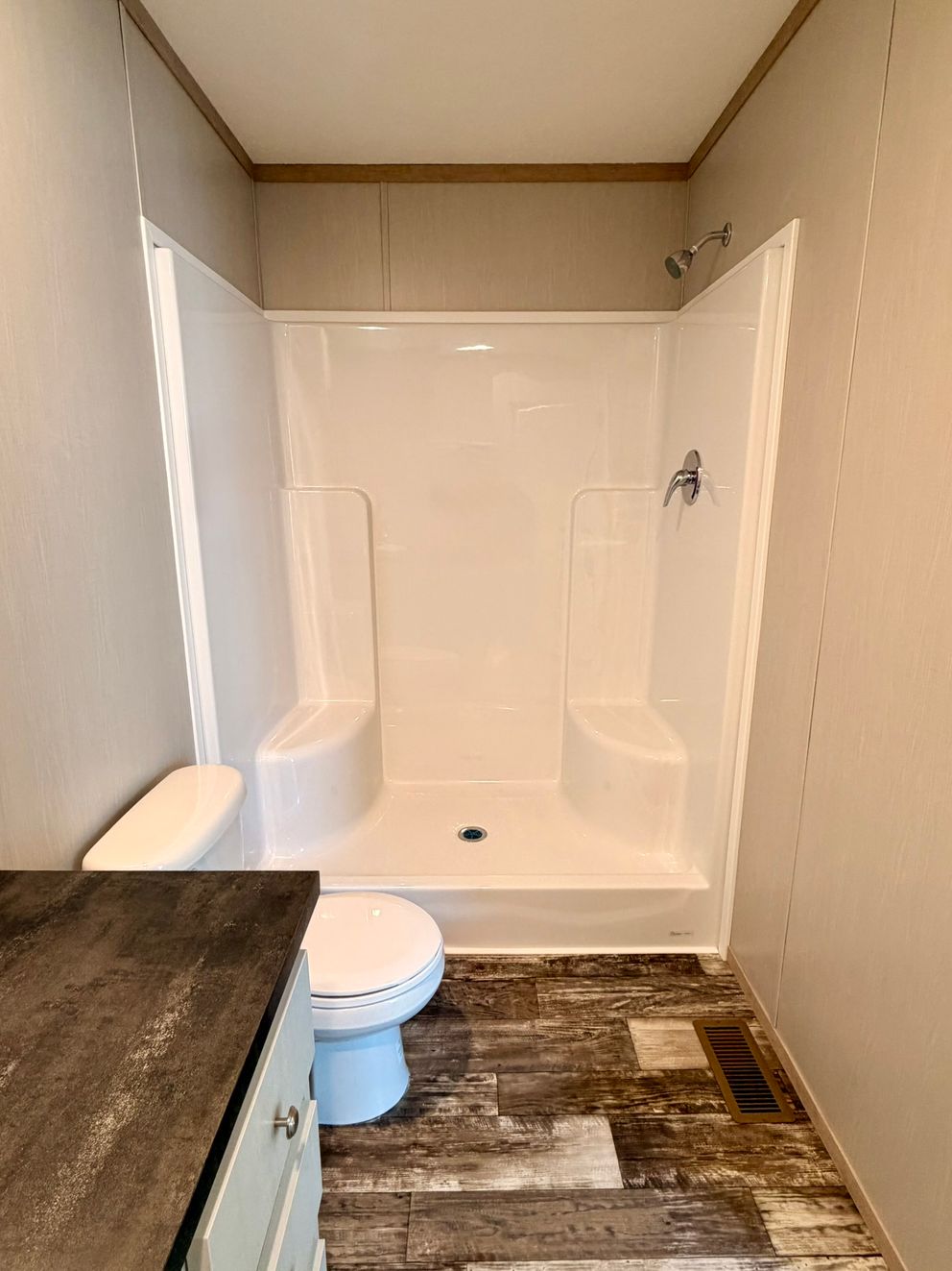 The JEFFERSON Primary Bathroom. This Manufactured Mobile Home features 3 bedrooms and 2 baths.
