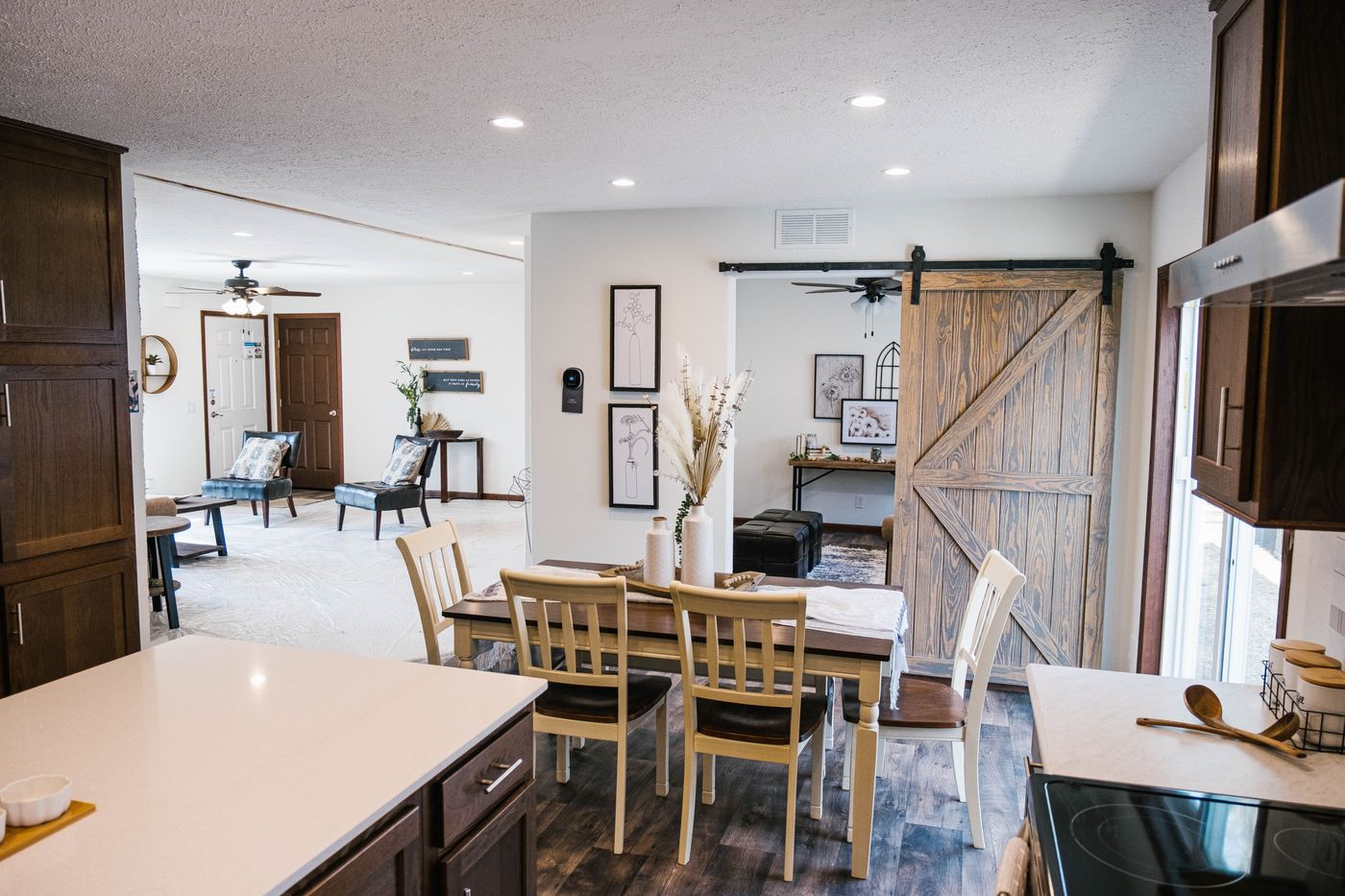 The LEGACY 377 Dining Area. This Manufactured Mobile Home features 3 bedrooms and 2 baths.