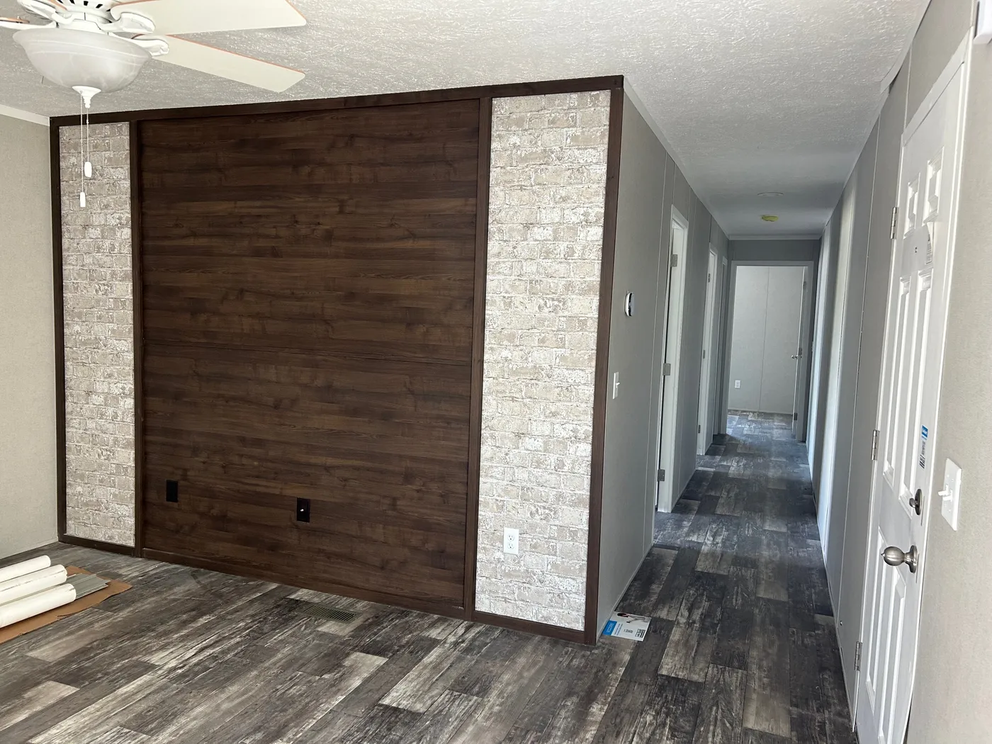 The SAPPHIRE XL 8016-644 Living Room. This Manufactured Mobile Home features 3 bedrooms and 2 baths.