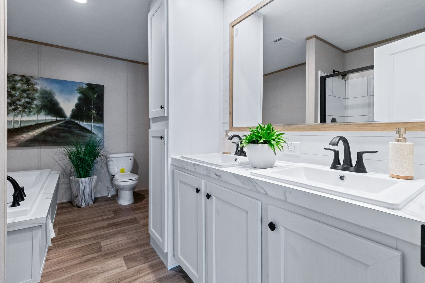 The THE CHOICE Primary Bathroom. This Manufactured Mobile Home features 4 bedrooms and 2 baths.