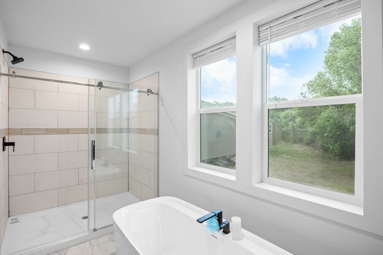 The LULABELLE 4 Primary Bathroom. This Manufactured Mobile Home features 4 bedrooms and 2.5 baths.