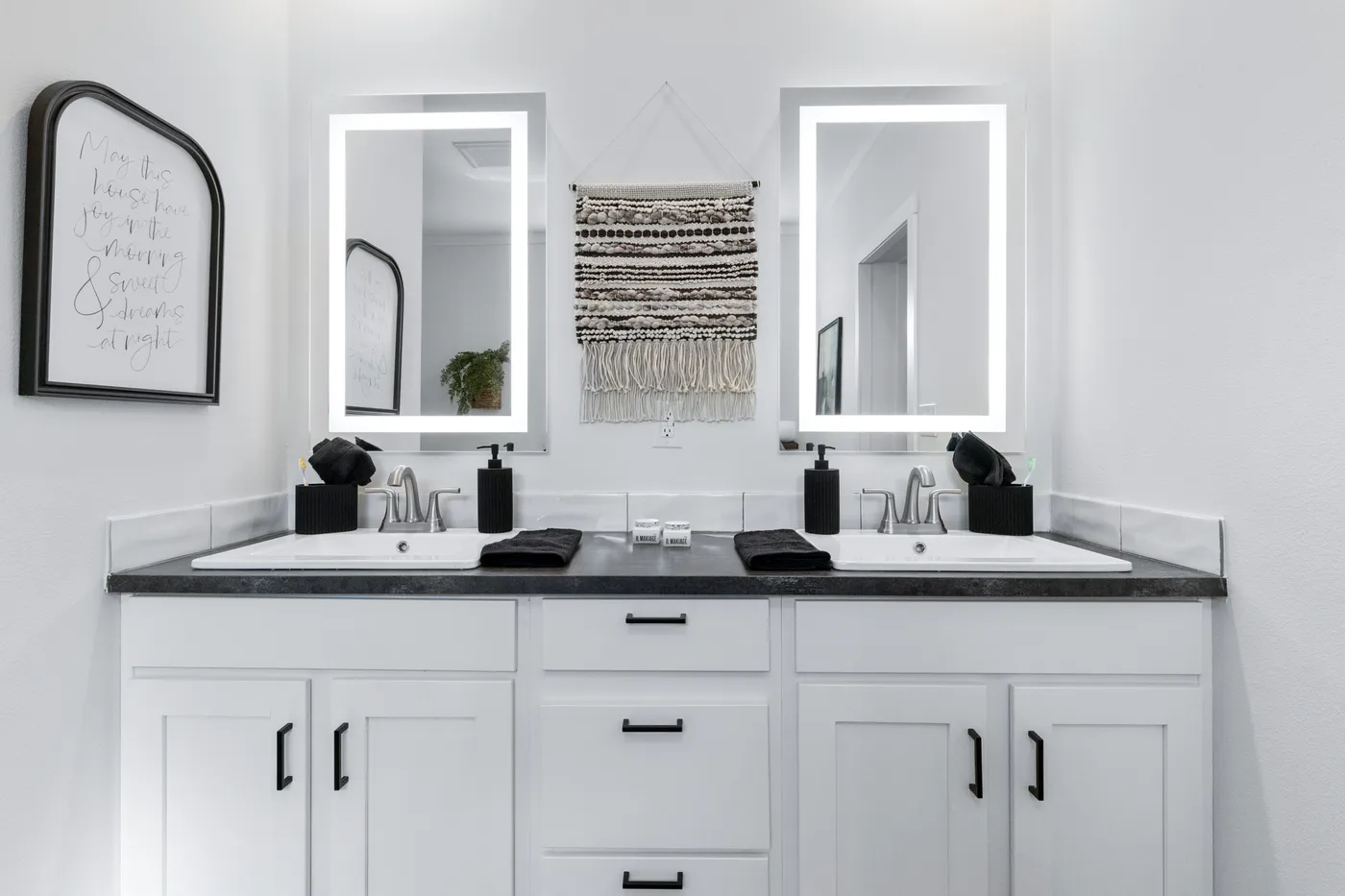 The THE SEDONA 4 Primary Bathroom. This Manufactured Mobile Home features 4 bedrooms and 2 baths.