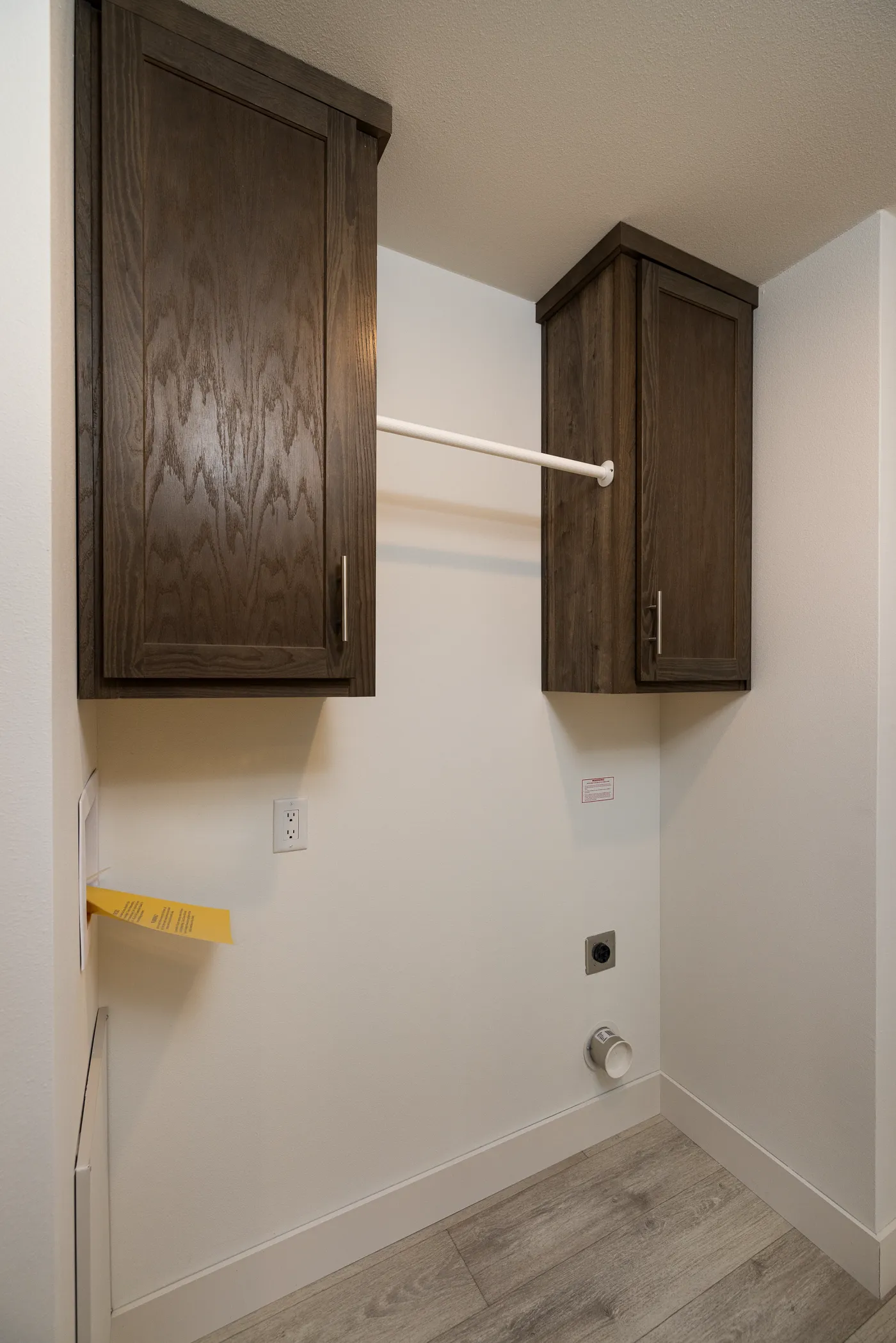 The RAMSEY 217-1 Utility Room. This Manufactured Mobile Home features 3 bedrooms and 2 baths.