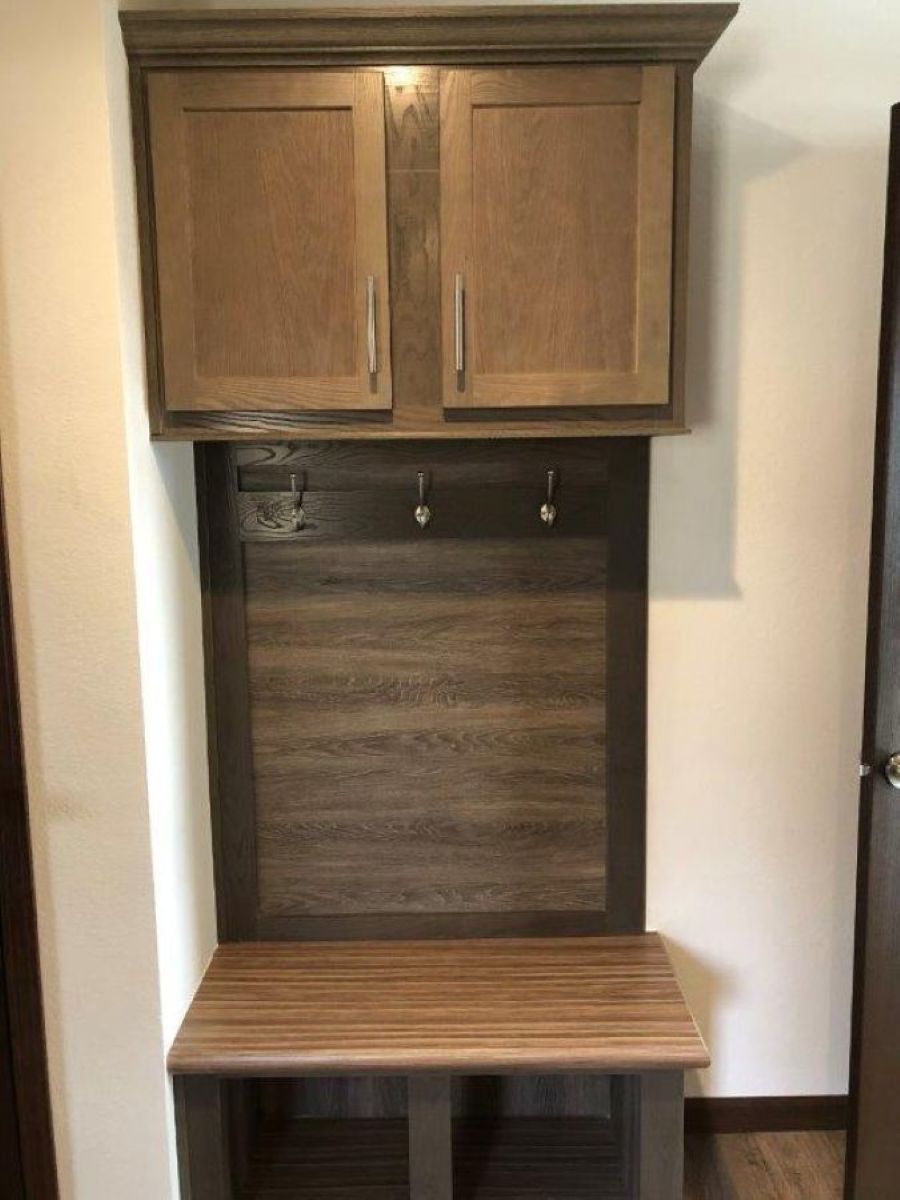 The LEGEND 572-1 MOD Foyer. This Modular Home features 3 bedrooms and 2 baths.