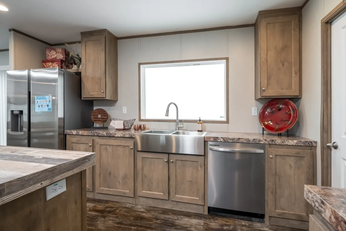 The BELLA VISTA Exterior. This Manufactured Mobile Home features 3 bedrooms and 2 baths.