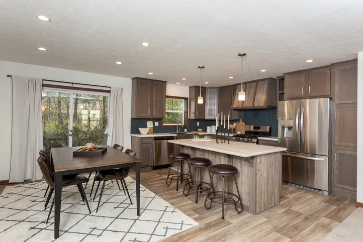 The LEGEND 86 Kitchen. This Manufactured Mobile Home features 3 bedrooms and 2 baths.