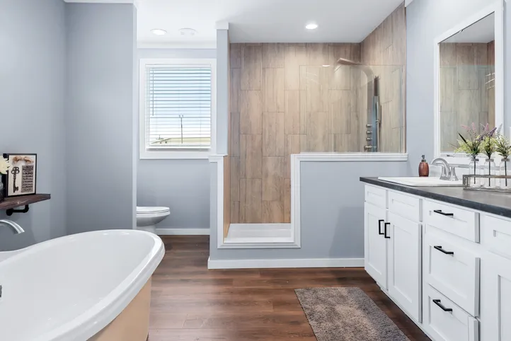 The THE ATLAS Primary Bathroom. This Manufactured Mobile Home features 4 bedrooms and 3 baths.