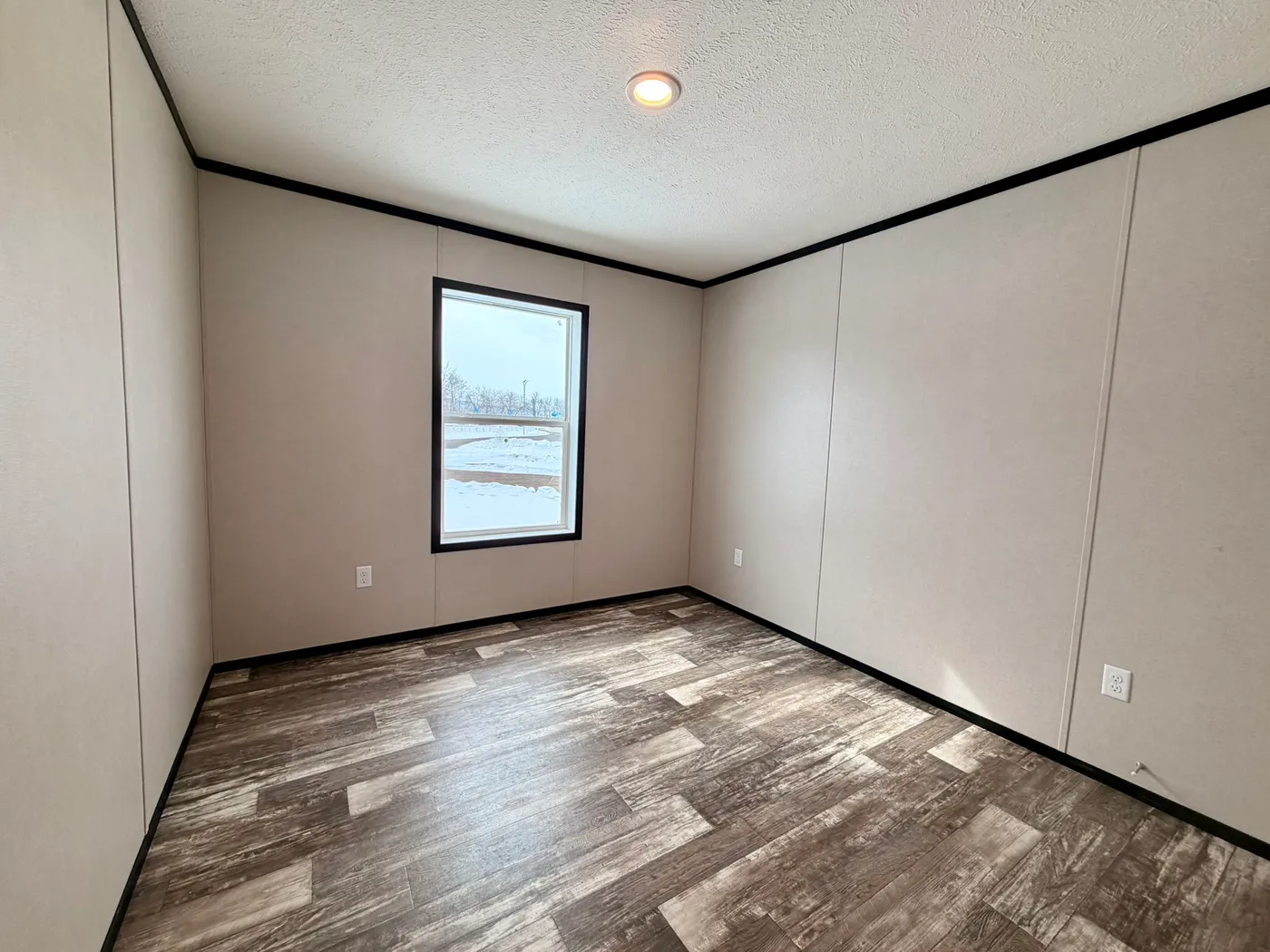 The DIAMOND Guest Bedroom. This Manufactured Mobile Home features 3 bedrooms and 2 baths.