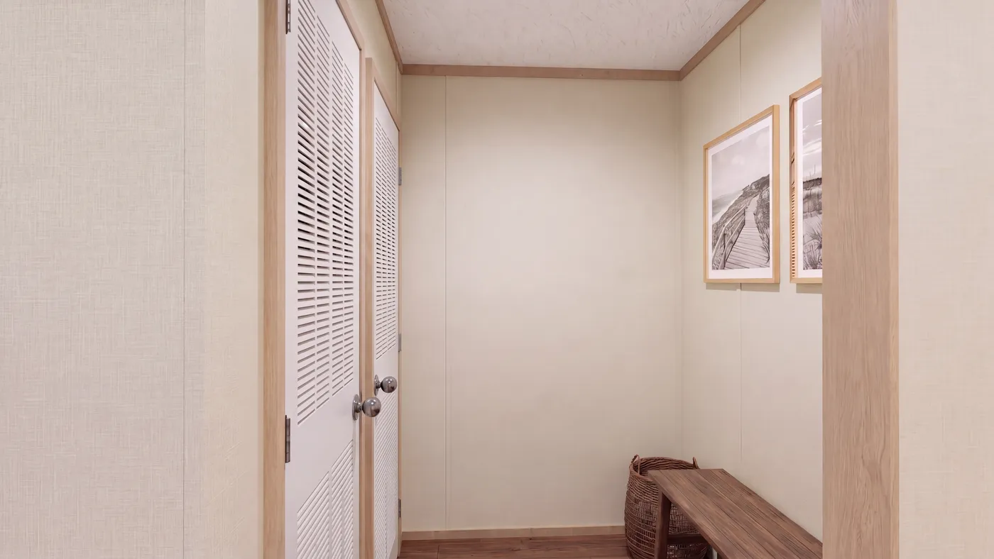 The BOONE Flex. This Manufactured Mobile Home features 4 bedrooms and 2 baths.