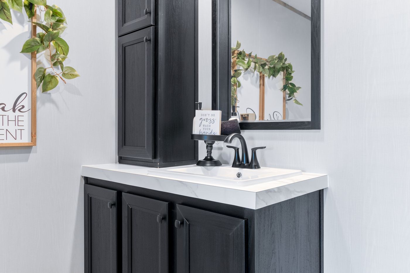The ANATOLIA XL Primary Bathroom. This Manufactured Mobile Home features 3 bedrooms and 2 baths.