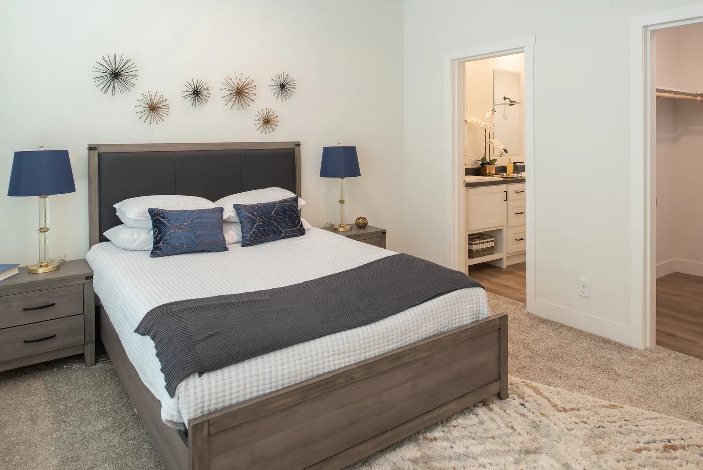 The HRM-2844-2A             KANSAS Primary Bedroom. This Manufactured Mobile Home features 2 bedrooms and 2 baths.