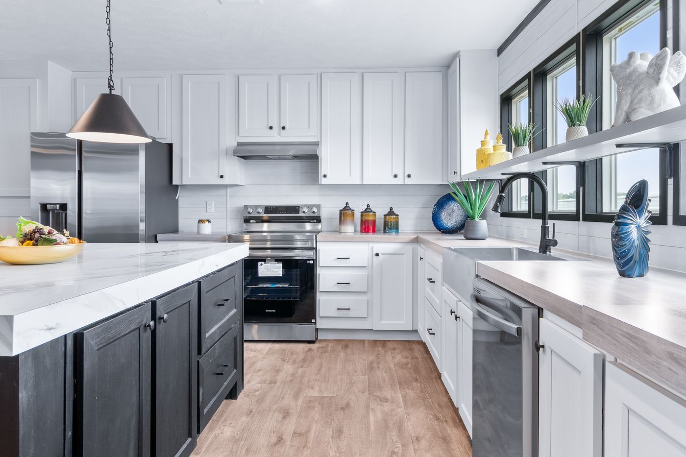 The HERCULES Kitchen. This Manufactured Mobile Home features 4 bedrooms and 2 baths.