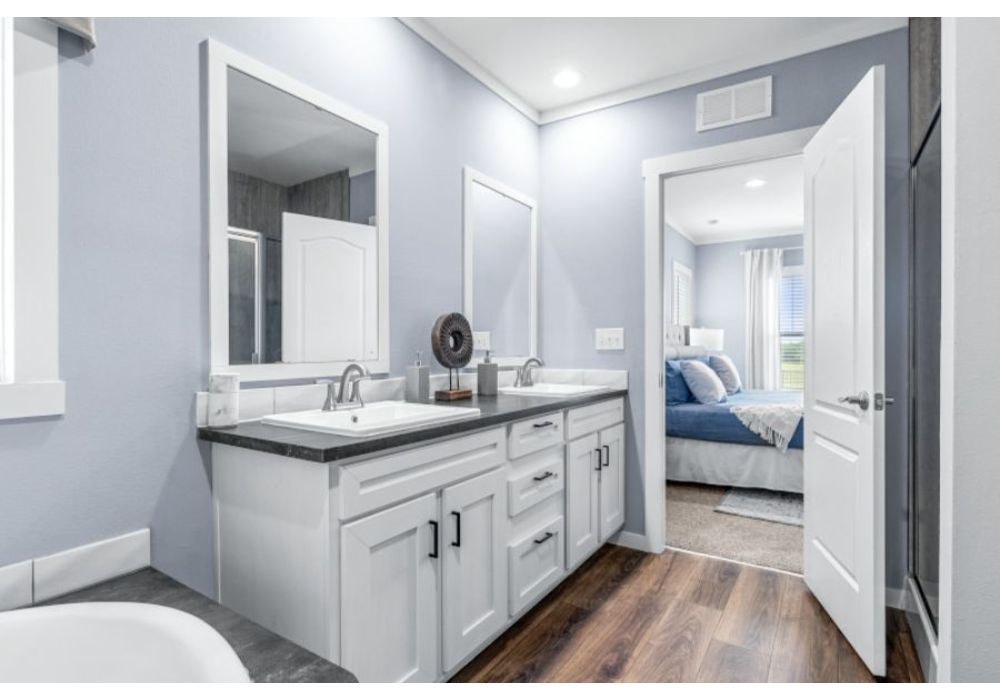 The THE BARTON CREEK Primary Bathroom. This Manufactured Mobile Home features 3 bedrooms and 2 baths.