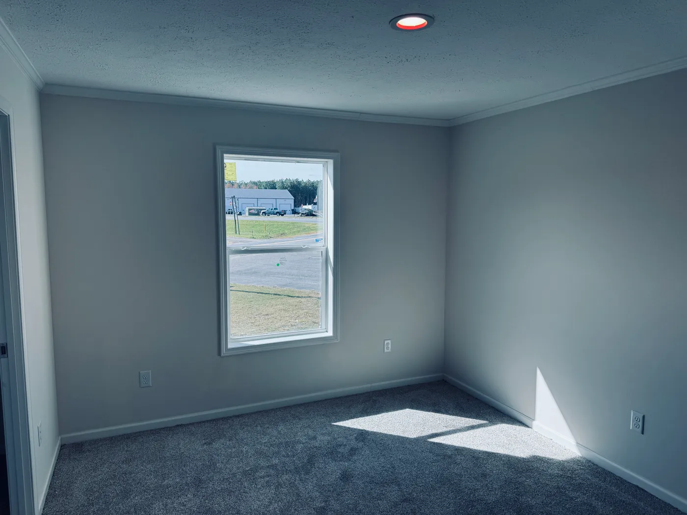 The TOURMALINE 7628-649 Guest Bedroom. This Manufactured Mobile Home features 4 bedrooms and 2 baths.