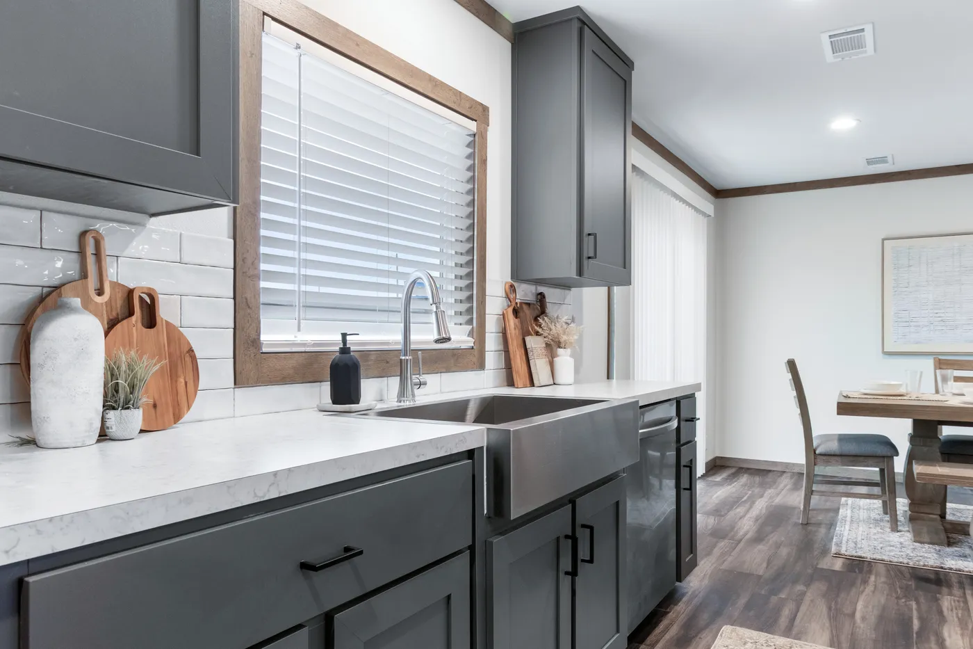 The EVERETT ELITE Kitchen. This Manufactured Mobile Home features 4 bedrooms and 3 baths.