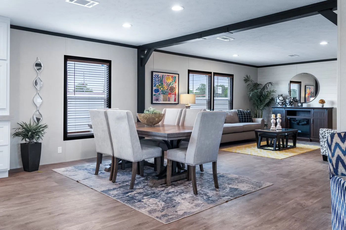 The HERCULES Dining Area. This Manufactured Mobile Home features 4 bedrooms and 2 baths.