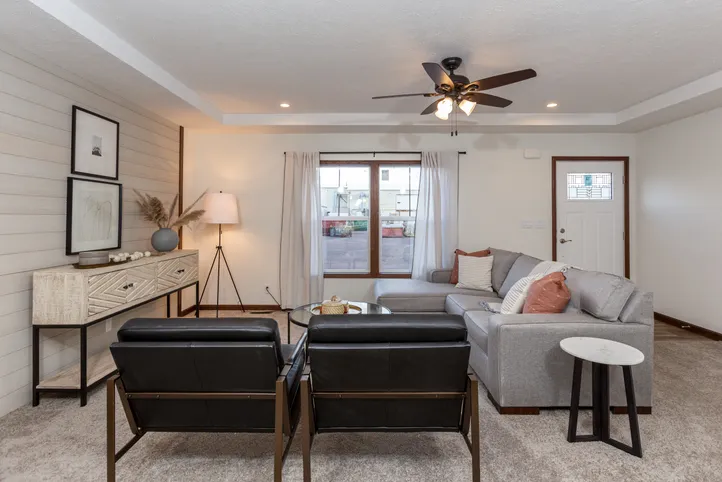The LEGEND 86 Living Room. This Manufactured Mobile Home features 3 bedrooms and 2 baths.