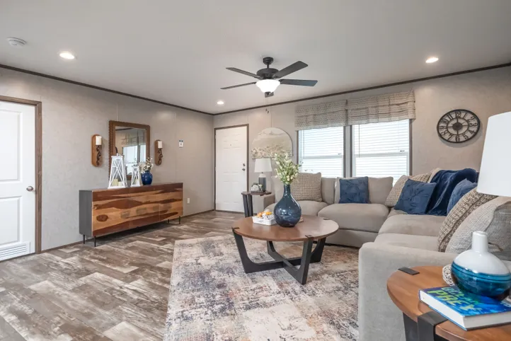 The LOCKLEAR Exterior. This Manufactured Mobile Home features 4 bedrooms and 2 baths.