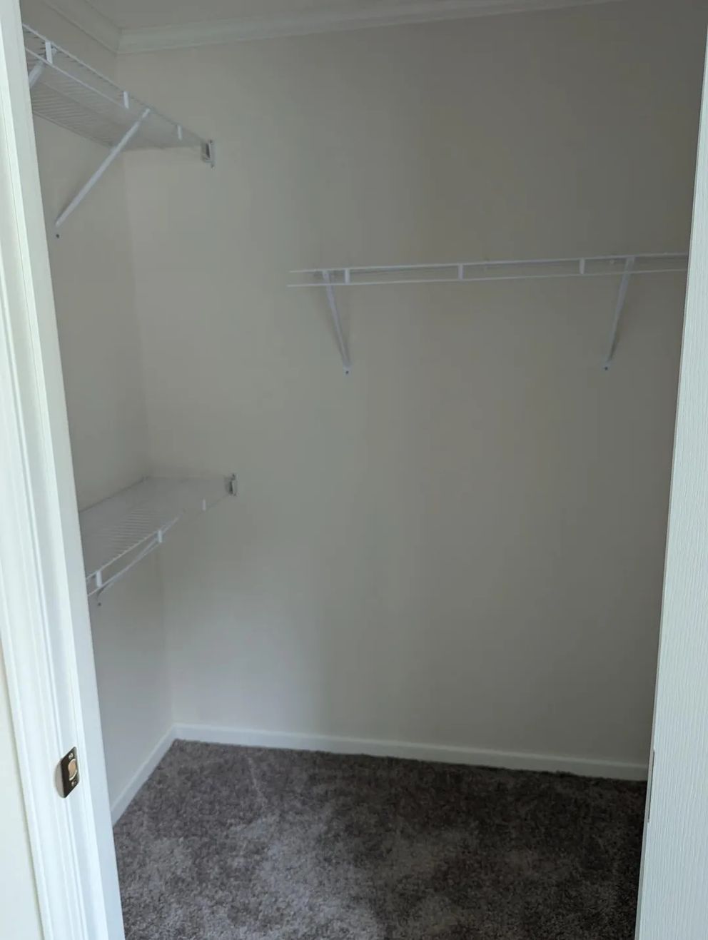 The MOONSTONE Storage. This Manufactured Mobile Home features 3 bedrooms and 2 baths.