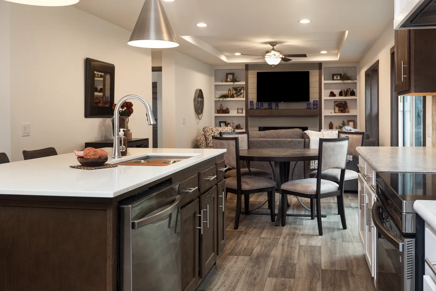 The LEGEND 78 Kitchen. This Manufactured Mobile Home features 3 bedrooms and 2 baths.