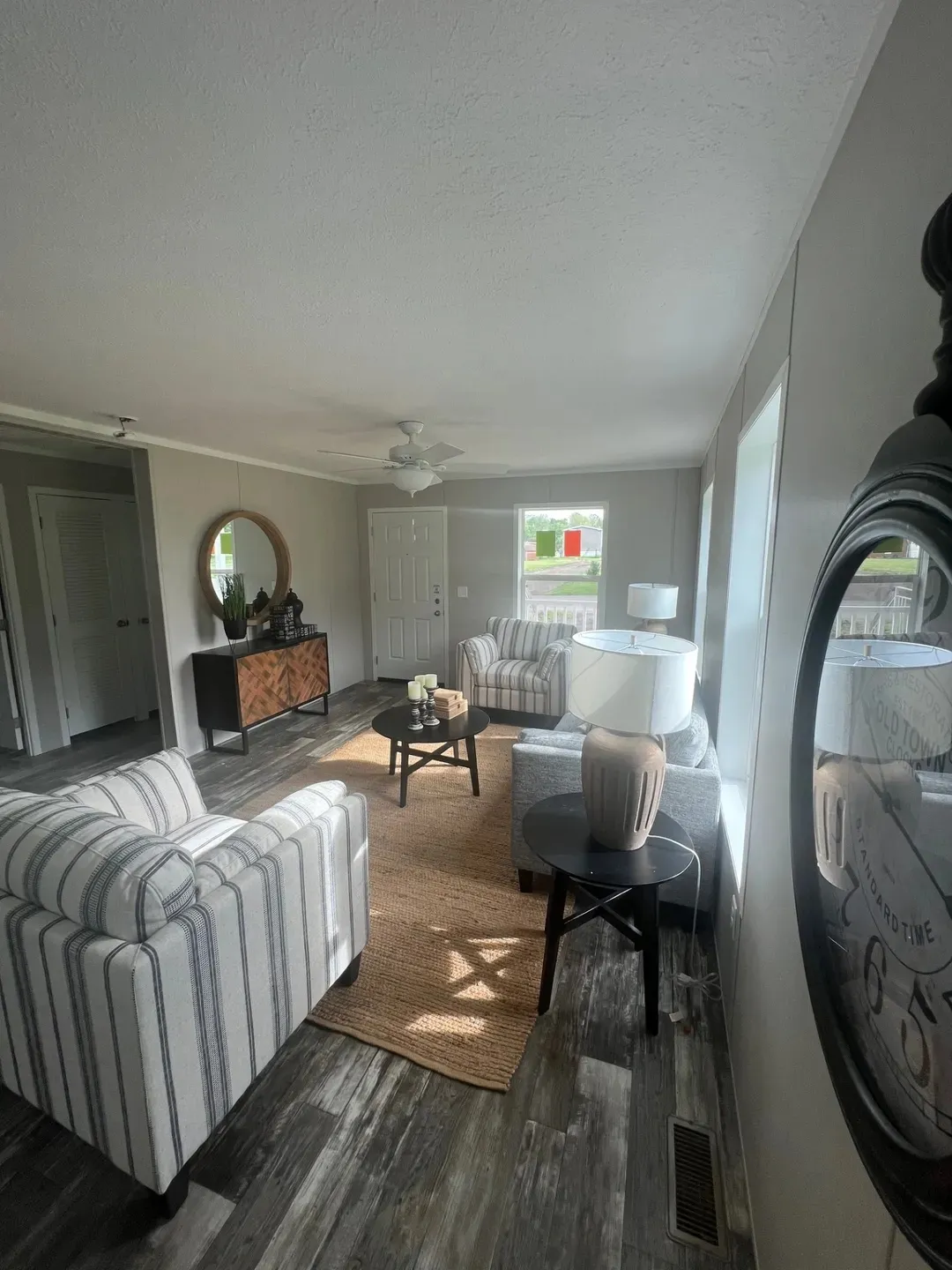 The JADE Living Room. This Manufactured Mobile Home features 2 bedrooms and 1 bath.