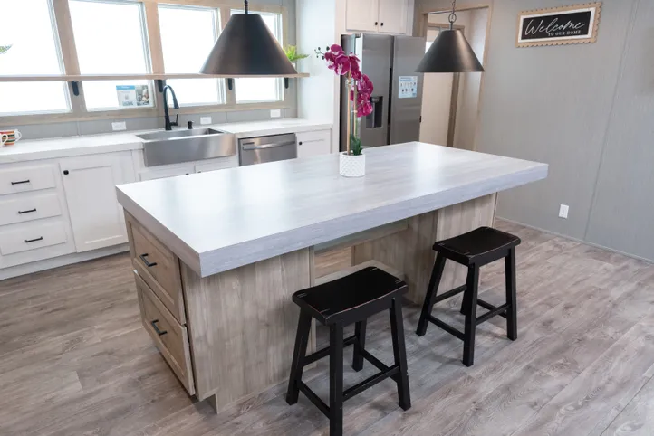 The BLUEBONNET BREEZE Kitchen. This Manufactured Mobile Home features 3 bedrooms and 2 baths.