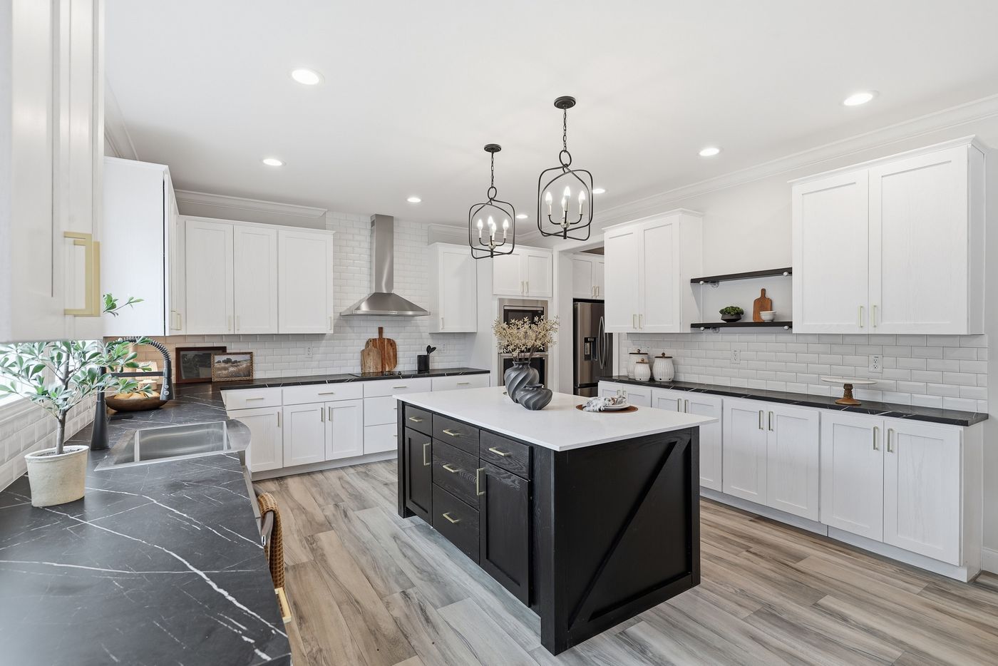 The THE SUMMIT Kitchen. This Manufactured Mobile Home features 3 bedrooms and 2 baths.