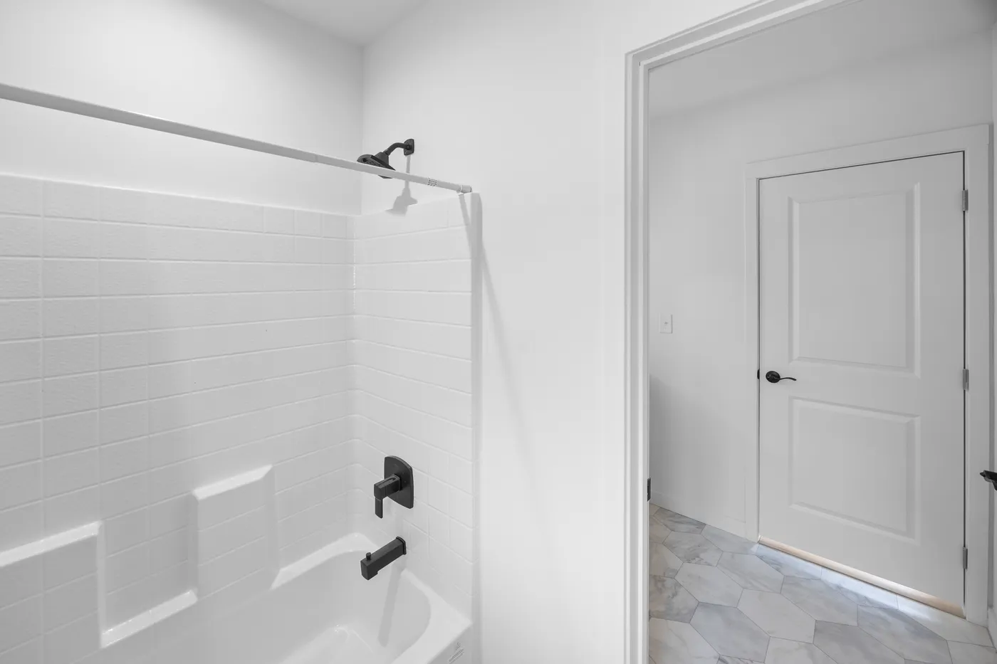 The LULAMAE 3 Guest Bathroom. This Manufactured Mobile Home features 3 bedrooms and 2 baths.