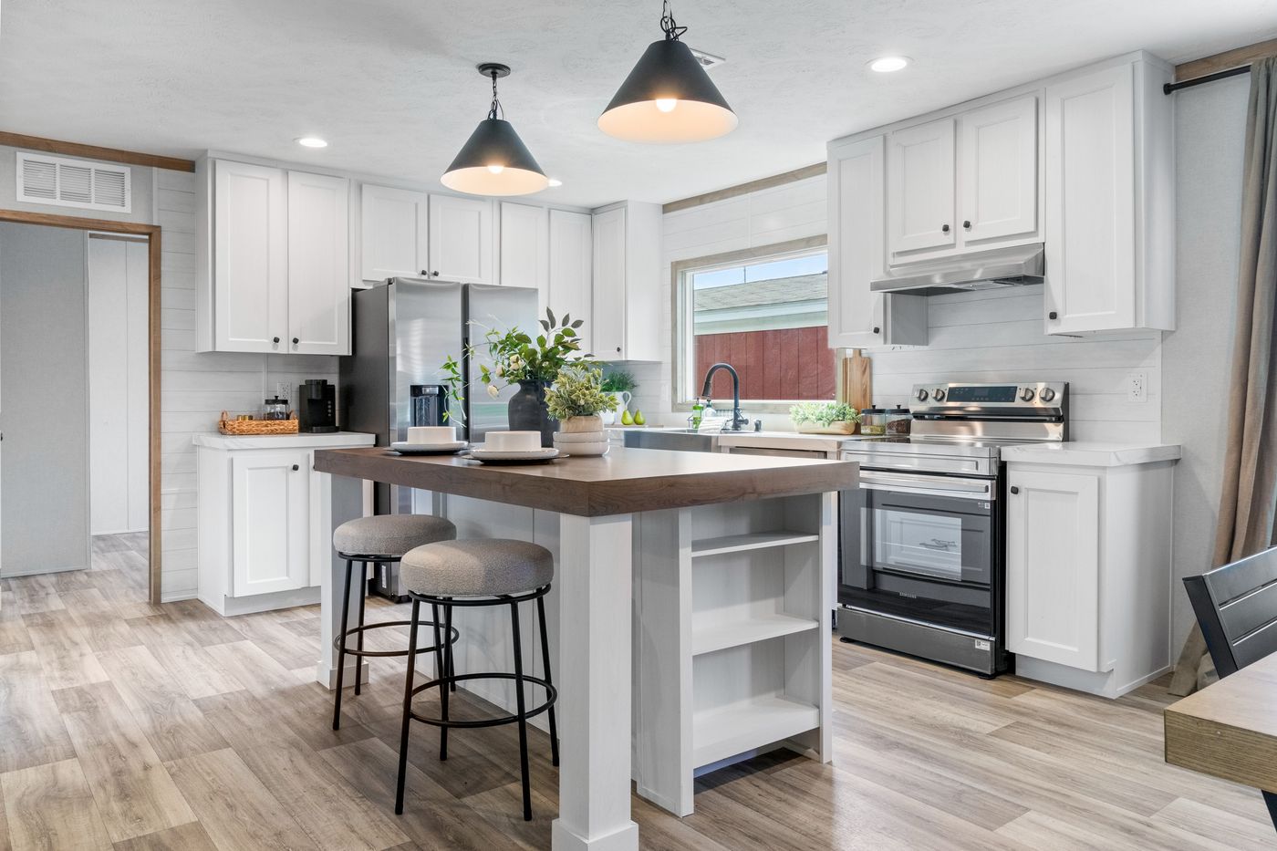 The THE REAL DEAL Kitchen. This Manufactured Mobile Home features 3 bedrooms and 2 baths.