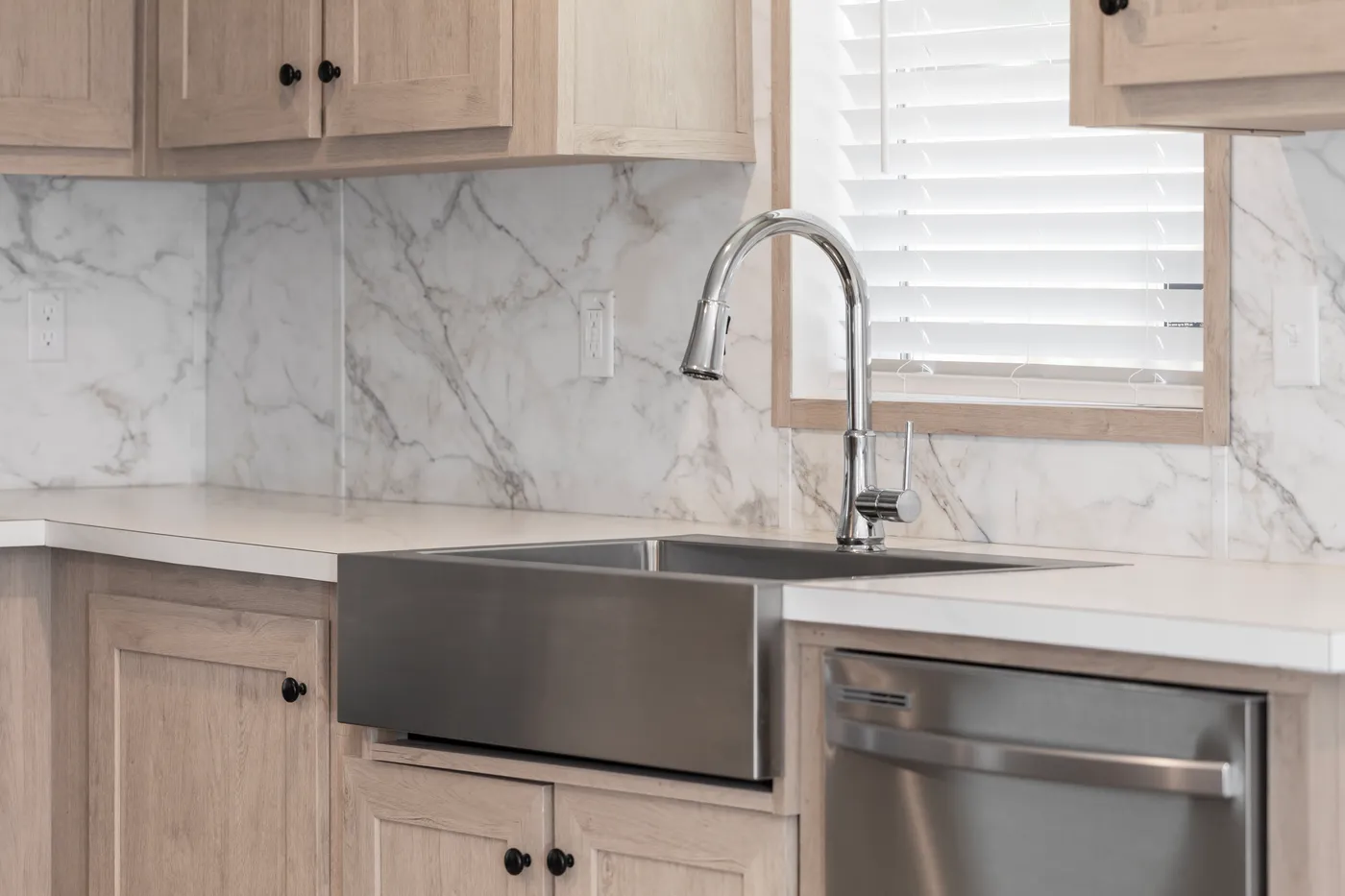 The THE THUNDERHEAD Kitchen. This Manufactured Mobile Home features 3 bedrooms and 2 baths.