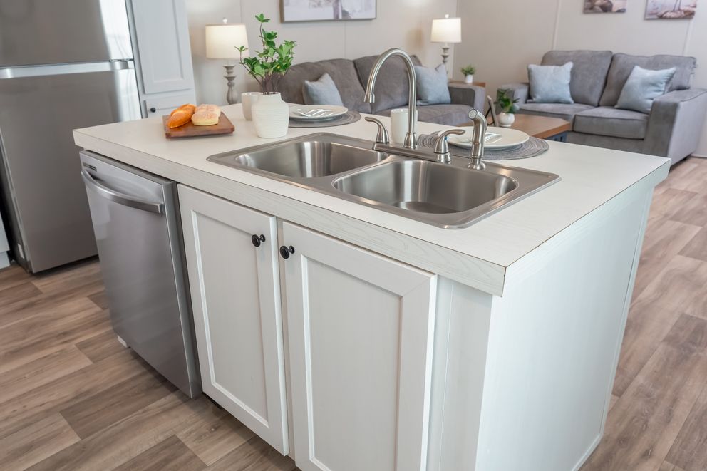 The DYNAMIC Kitchen. This Manufactured Mobile Home features 3 bedrooms and 2 baths.