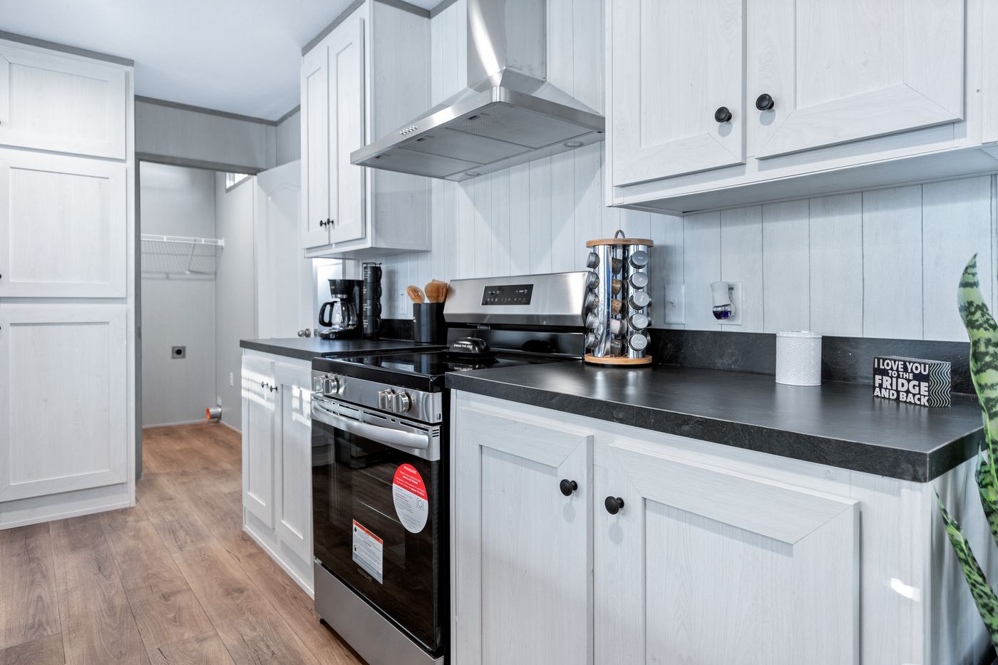 Resolution 16763X | Clayton Homes