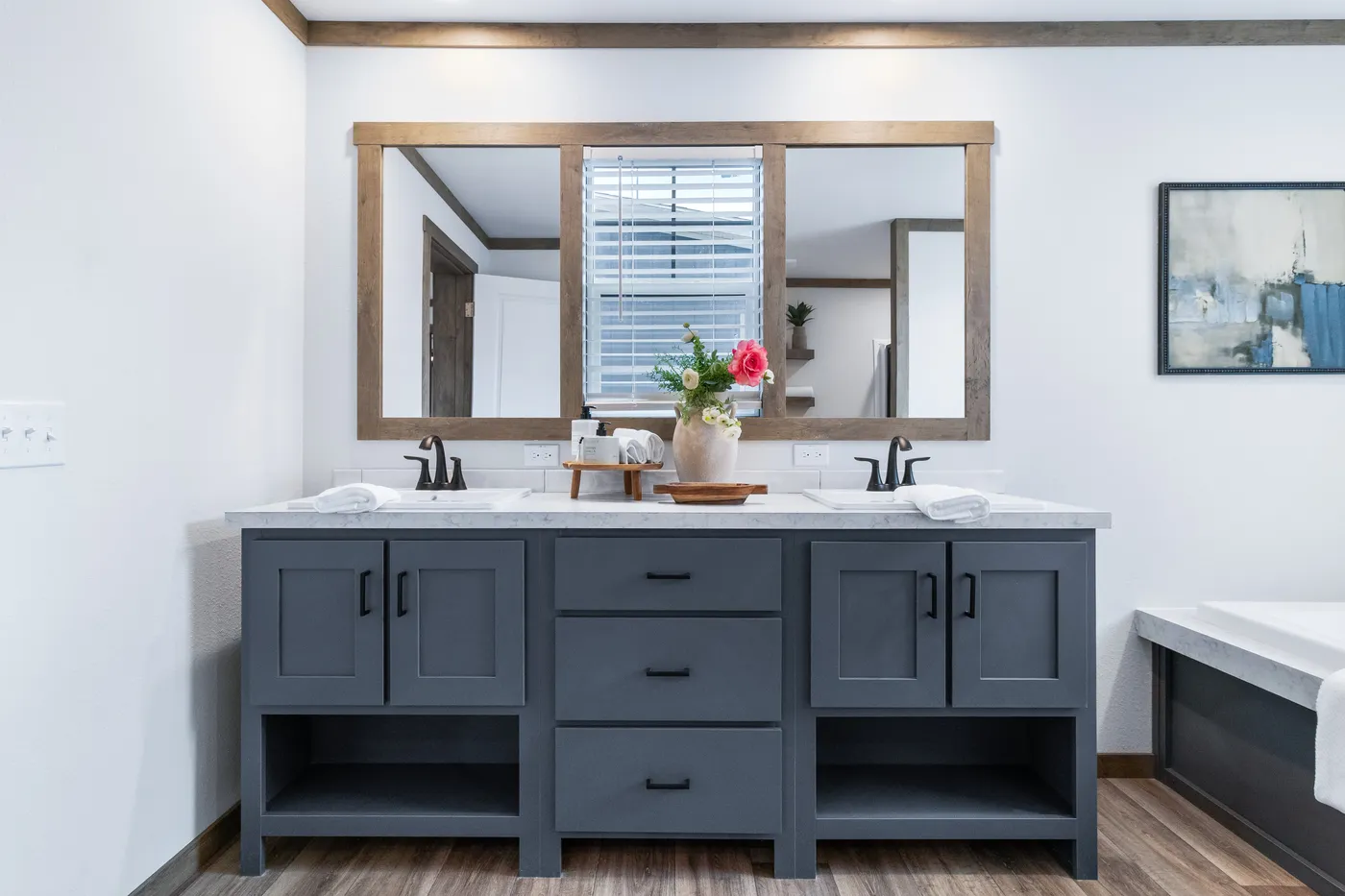 The FARM 3 FLEX Primary Bathroom. This Manufactured Mobile Home features 3 bedrooms and 2 baths.