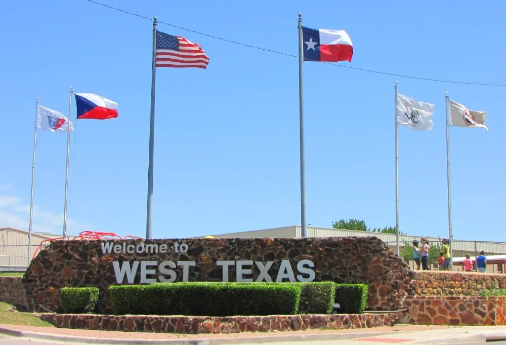 Manufactured & Mobile Homes Serving West, Texas image