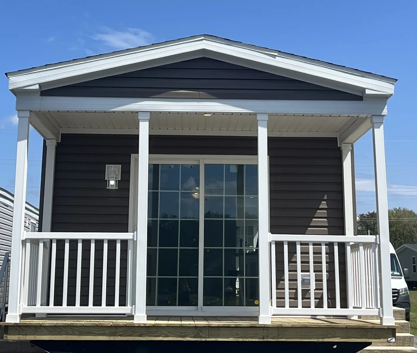 The Northern Bay-Porch Model