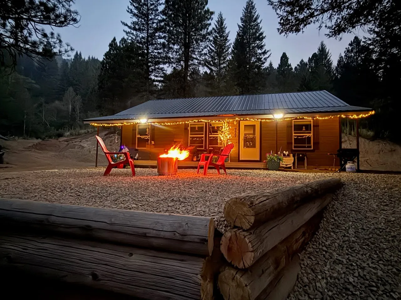 What Makes an Idaho Cabin Feel Like Home? image