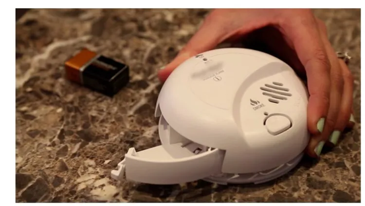 Home Care Tips: Smoke Detector Tips image