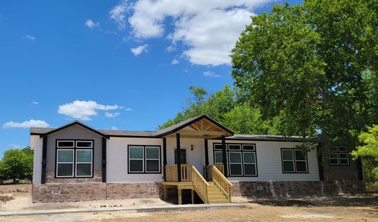 The River Lodge - Modular ON A Full Acre W/shop