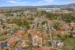 Aerial view showing lot & the Town of Paradise