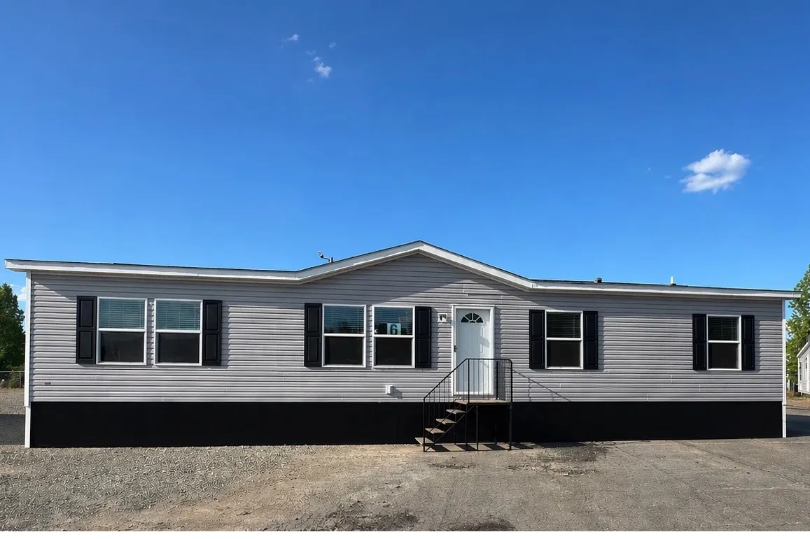 Front exterior photo 