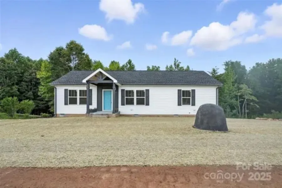Curb appeal alert!