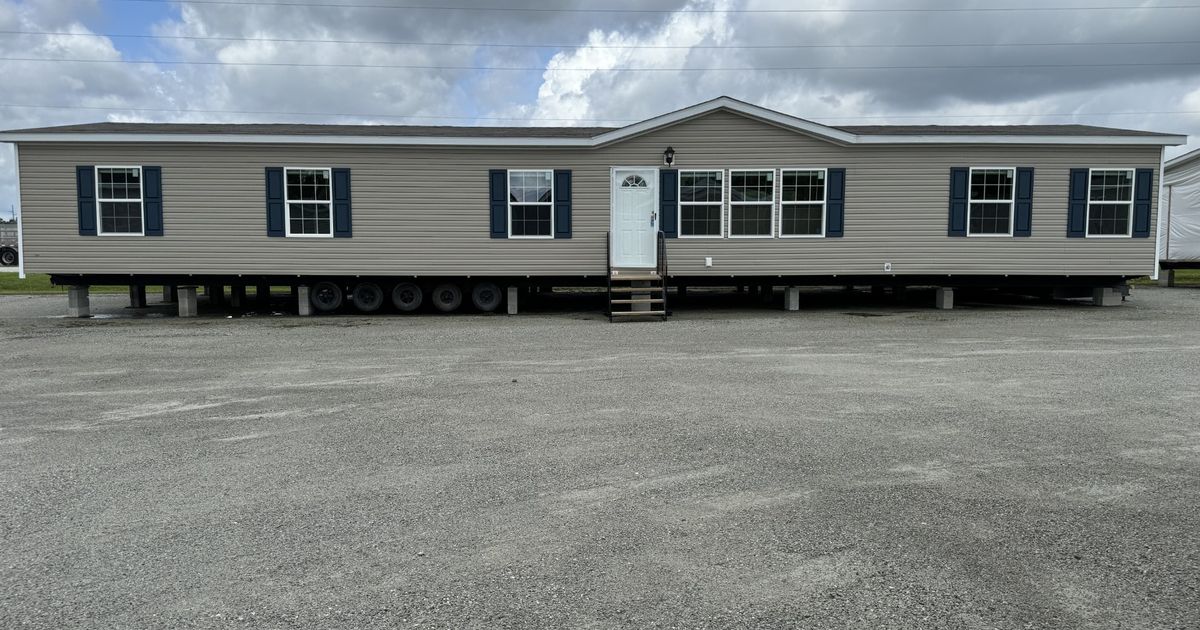 Home Details Clayton Homes of Shallotte