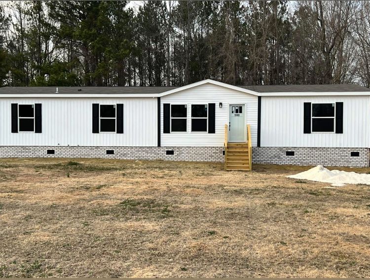 103 Blackwater DR Willard NC 28478