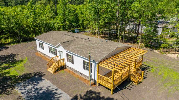 215 Ash Hill DR Eutwaville, SC 