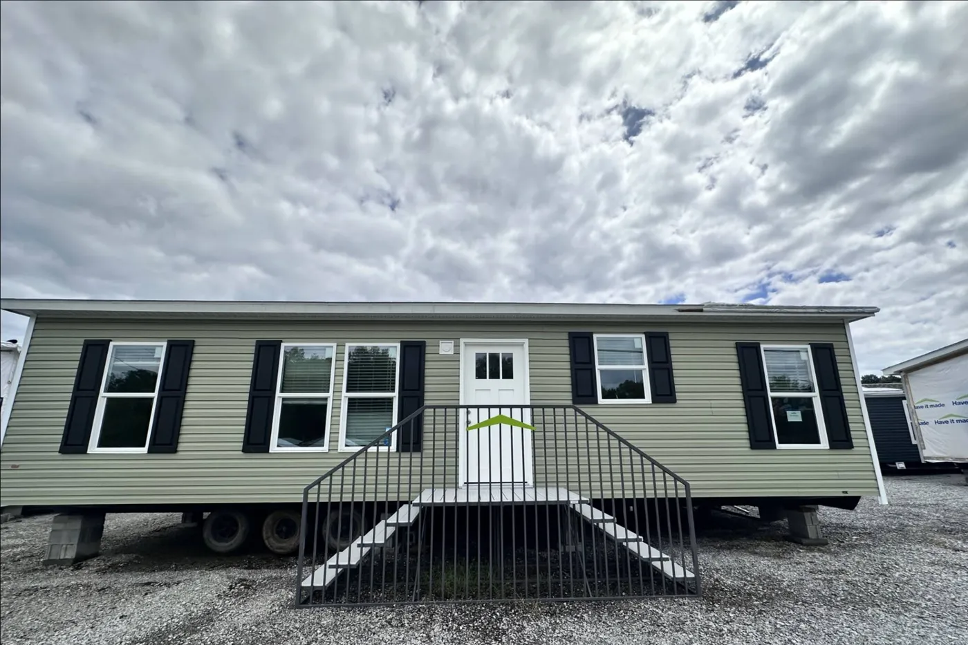 Cozy 3 BR, 2BA