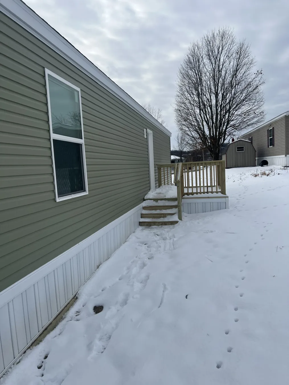 Ruby Back Deck