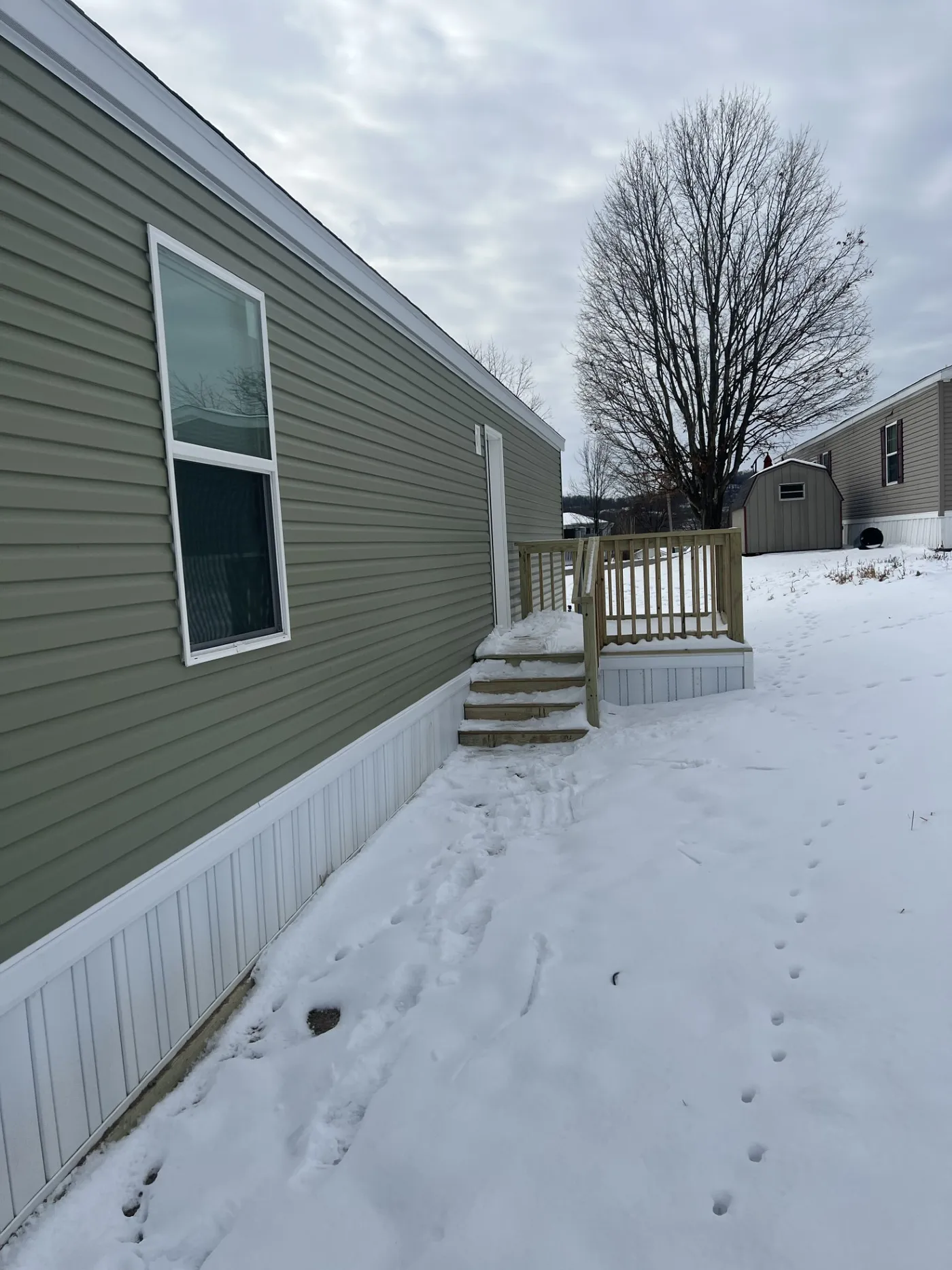 Ruby Back Deck