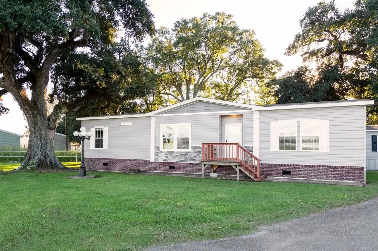 The Caroline home image