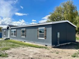 1/4 acre lot close to fishing, hot springs, and the great town of Hagerman in the melon valley.