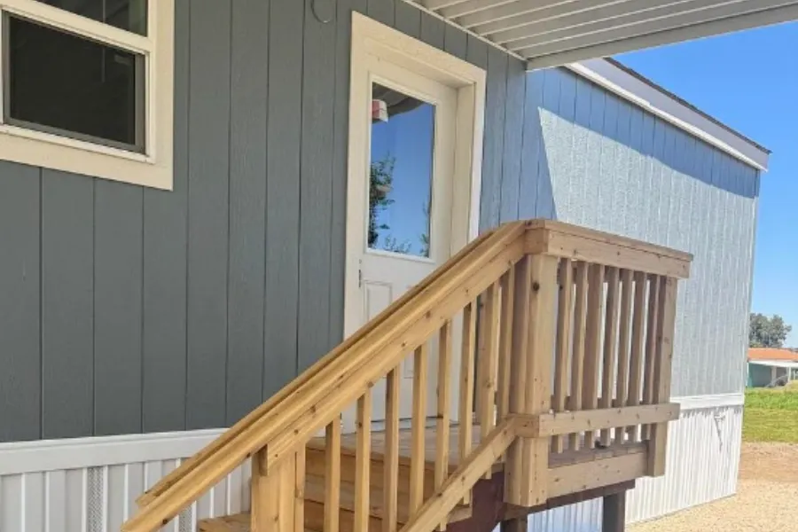 Cedar decking & Steps